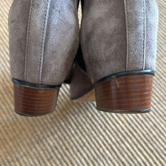 Golden goose taupe/grey suede booties - Picture 7 of 8